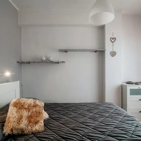 Joivy Family Flat Balcony * Комо