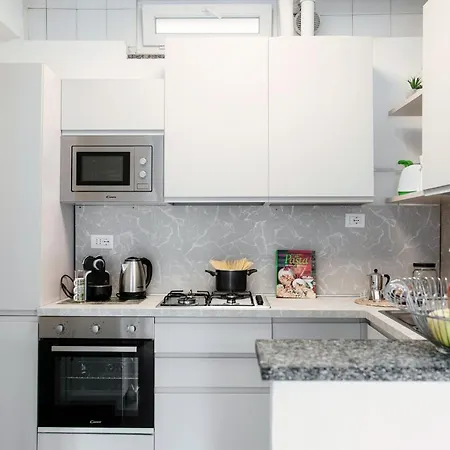 Joivy Family Flat Balcony Апартаменты Комо
