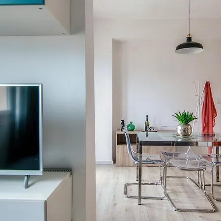 Joivy Family Flat Balcony Апартаменты
